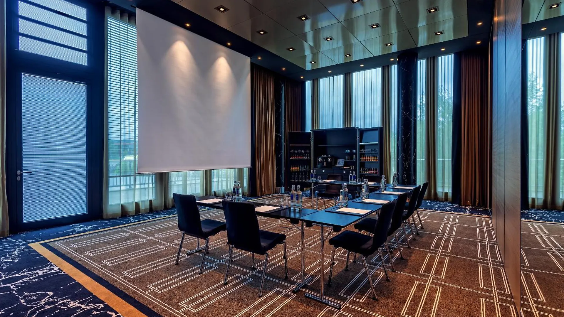 Hyatt Regency Dusseldorf Hotel