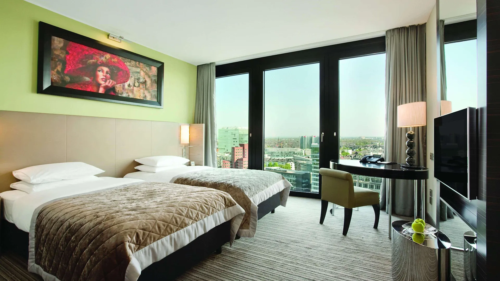 Hyatt Regency Dusseldorf Hotel 5*,