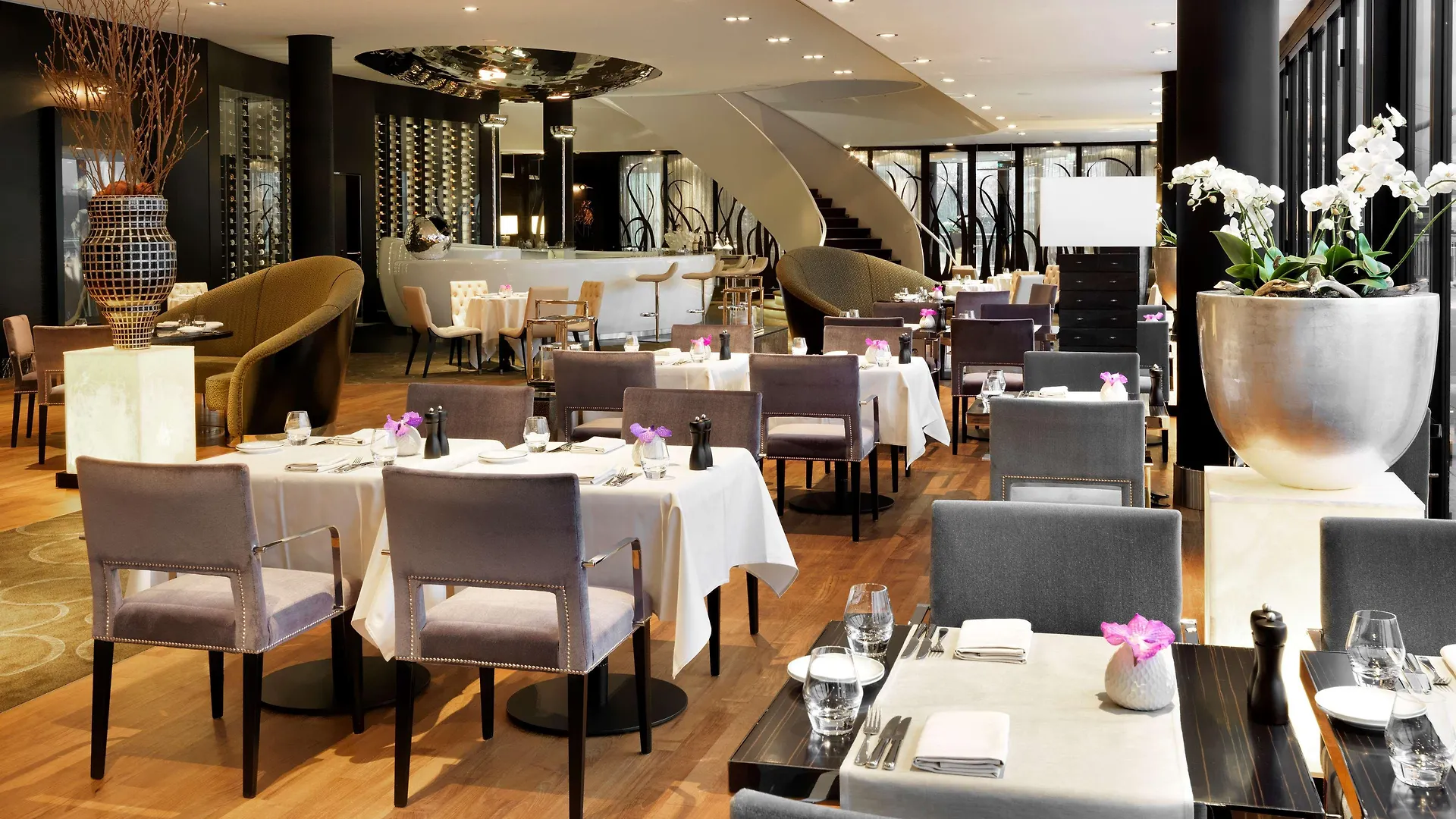 Hyatt Regency Dusseldorf Hotel