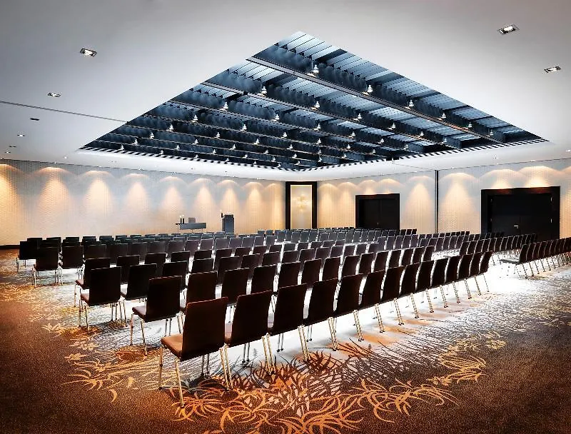 Hyatt Regency Dusseldorf Hotel 5*,
